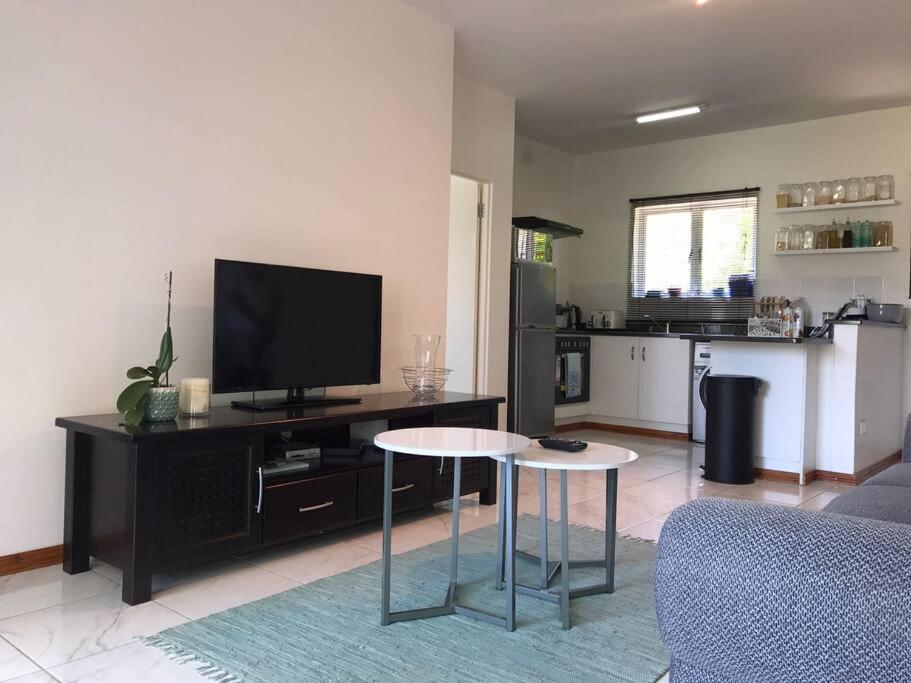 Sheffield 1 Apartment *